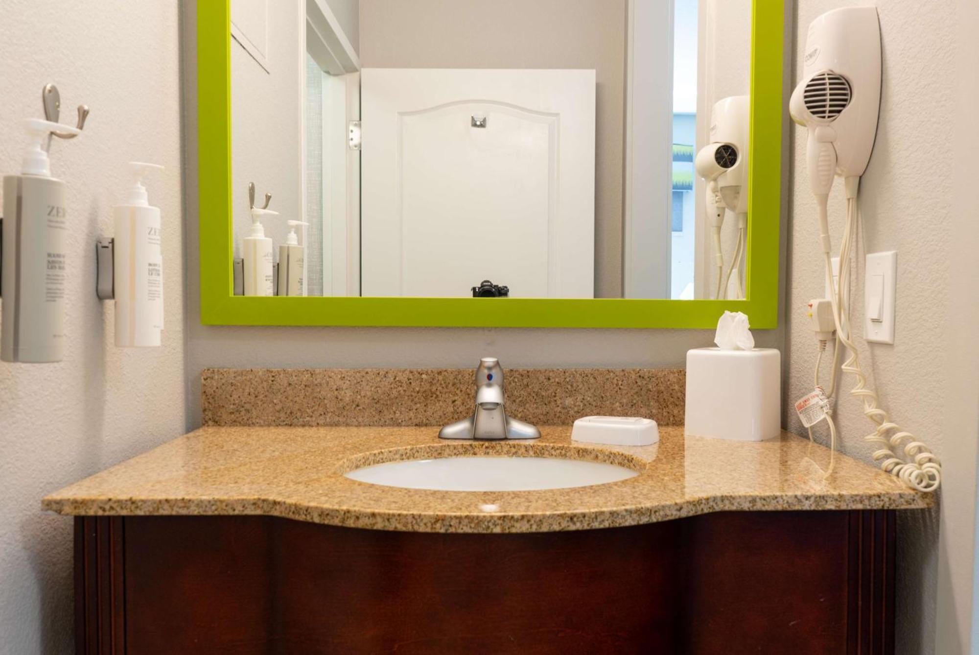 Hampton Inn Elkhorn Lake Geneva Area Exterior foto